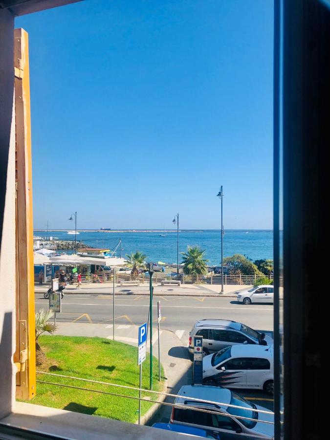Mydollhouse Delizioso Appartamento Fronte Mare 热那亚 外观 照片